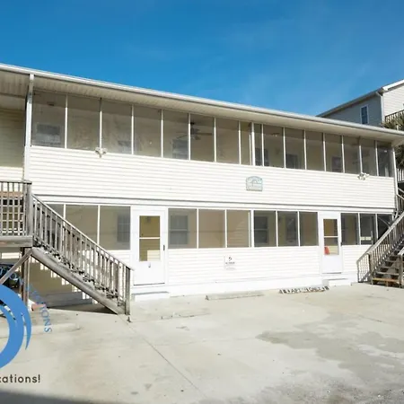 Windy Hill Villa 3 - Beach Charm